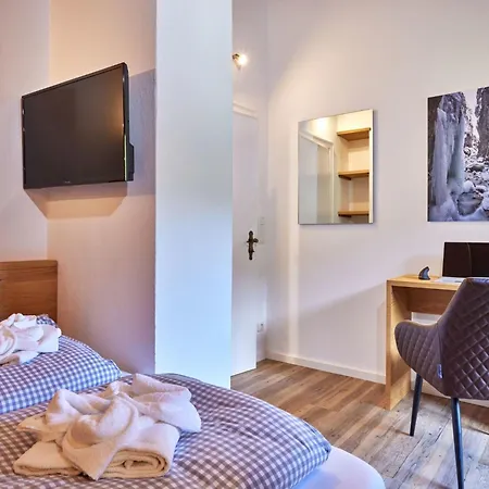 In By Interhome * Гармиш-Партенкирхен